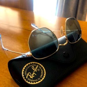 Ray-Ban unisex Sunglasses